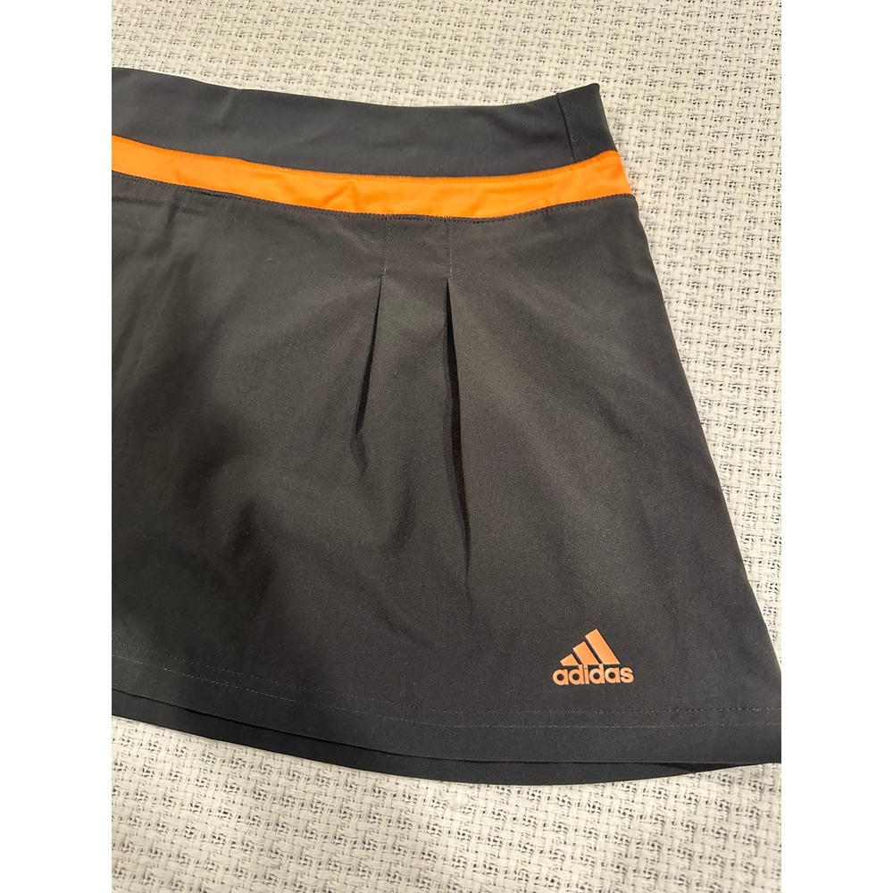 Adidas Skort Women Medium Black Orange Pleated Tennis Performance Activewear NWT - Picture 10 of 11